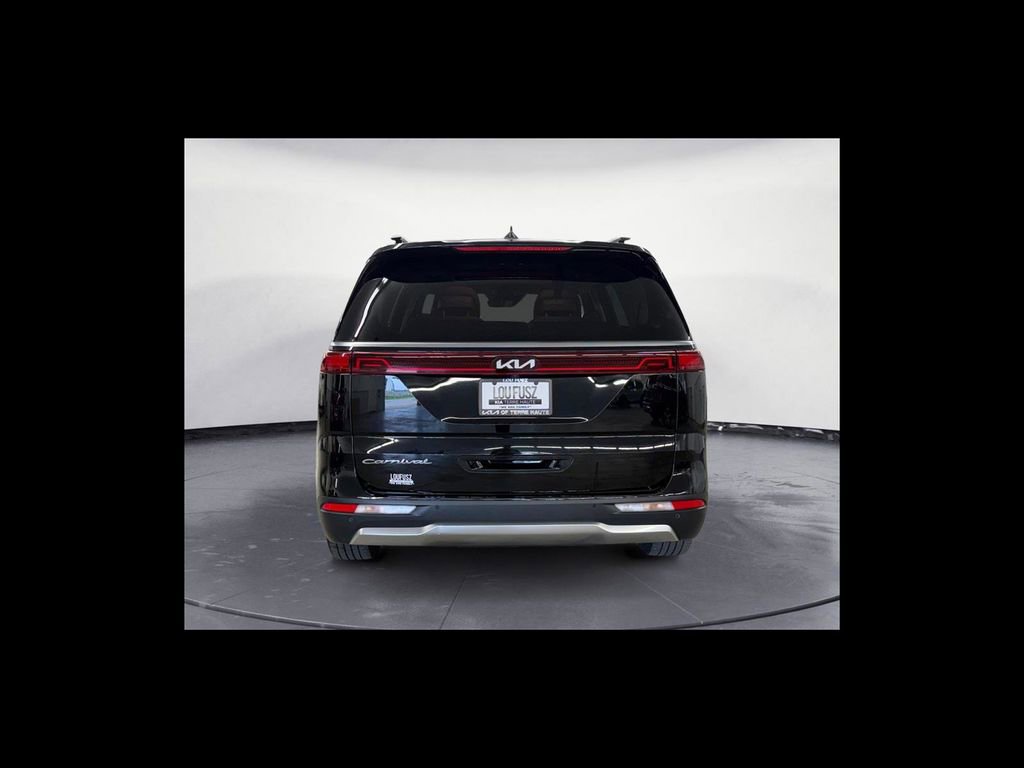 Used 2022 Kia Carnival SX Prestige FWD image 5