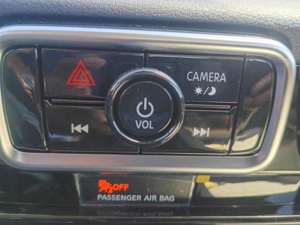 New 2026 Nissan Sentra SL w/ Floor Mat Package FWD image 17