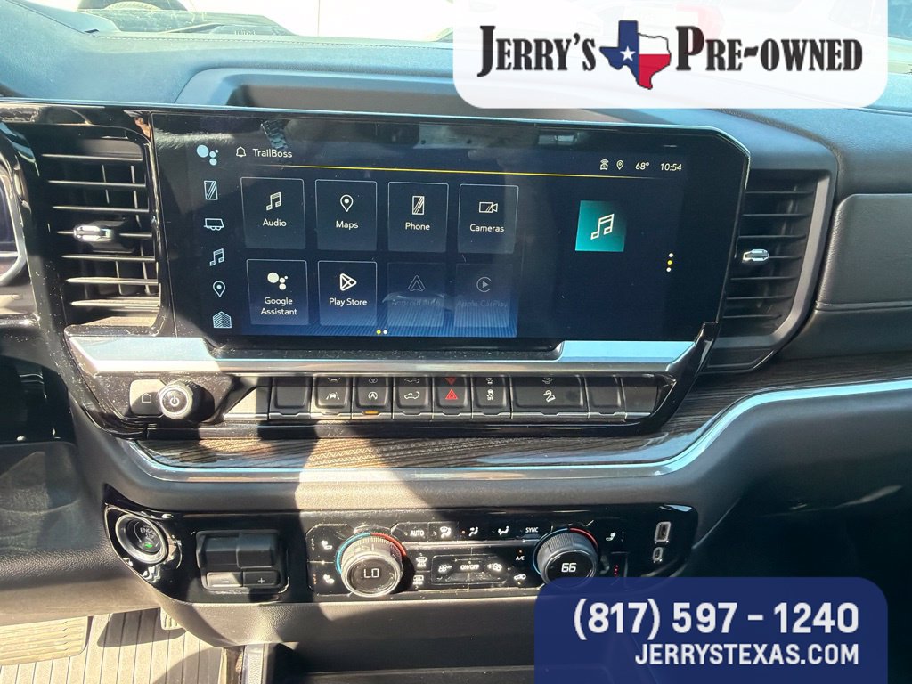 Used 2022 Chevrolet Silverado 1500 LT Trail Boss w/ Protection Package AWD/4WD image 10