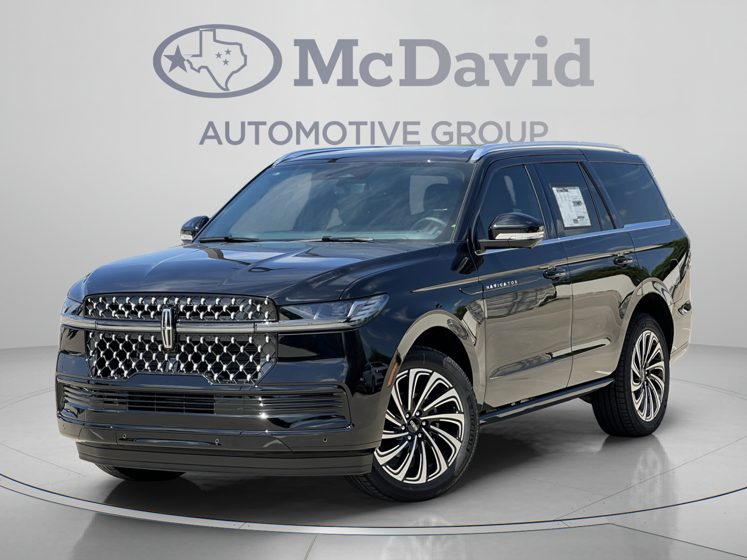 New 2026 Lincoln Navigator Black Label AWD/4WD image 2