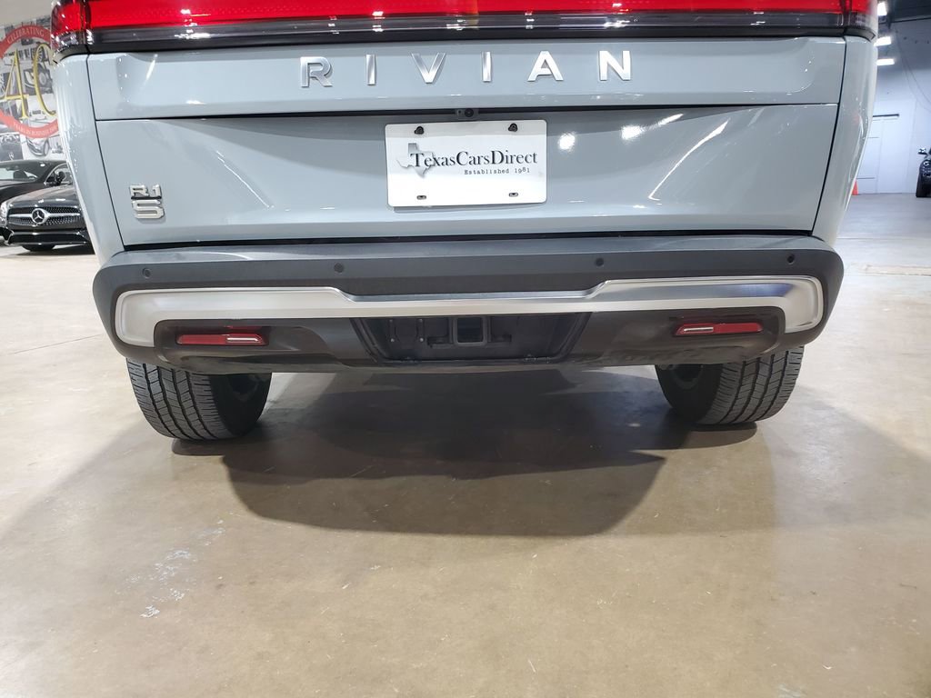 Used 2024 Rivian R1S Adventure AWD/4WD image 28