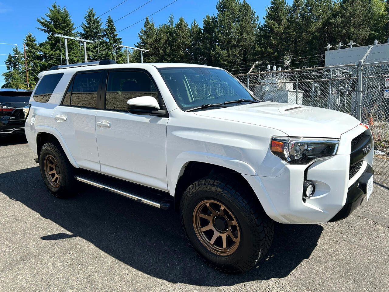 Used 2017 Toyota 4Runner TRD Pro image 3