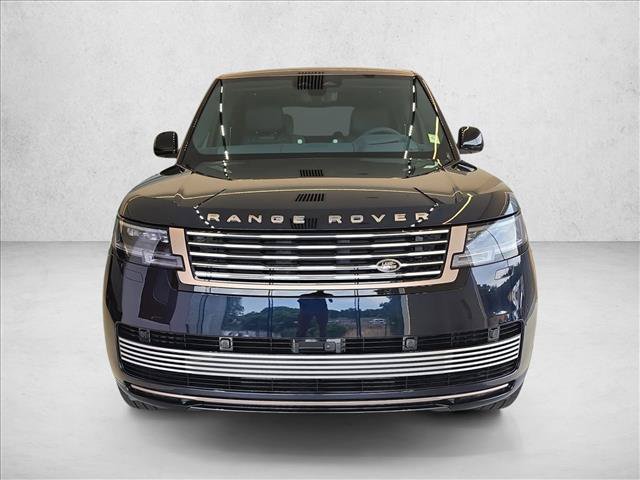 New 2026 Land Rover Range Rover SV AWD/4WD video 2