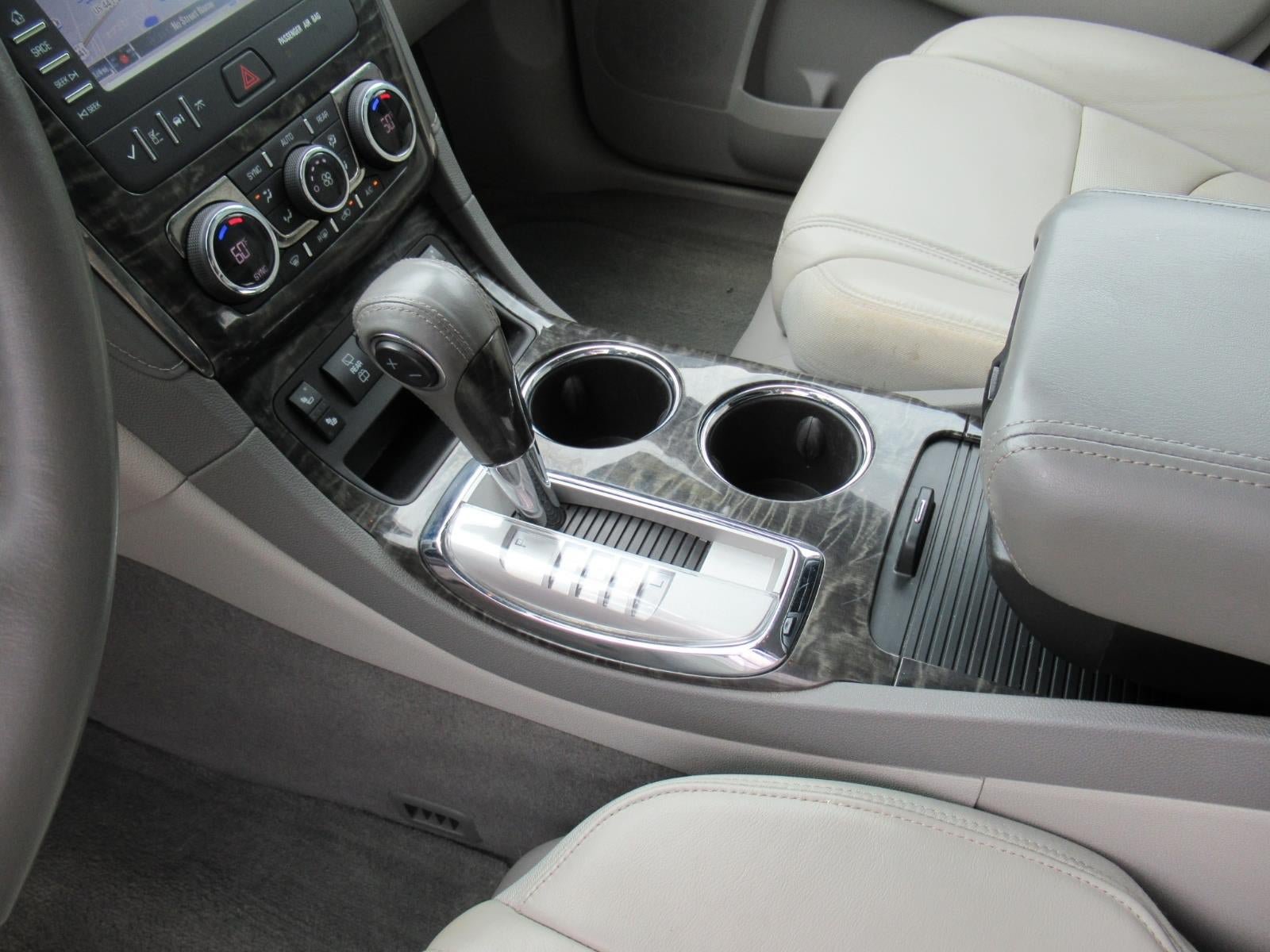 Used 2013 Buick Enclave Leather FWD image 18
