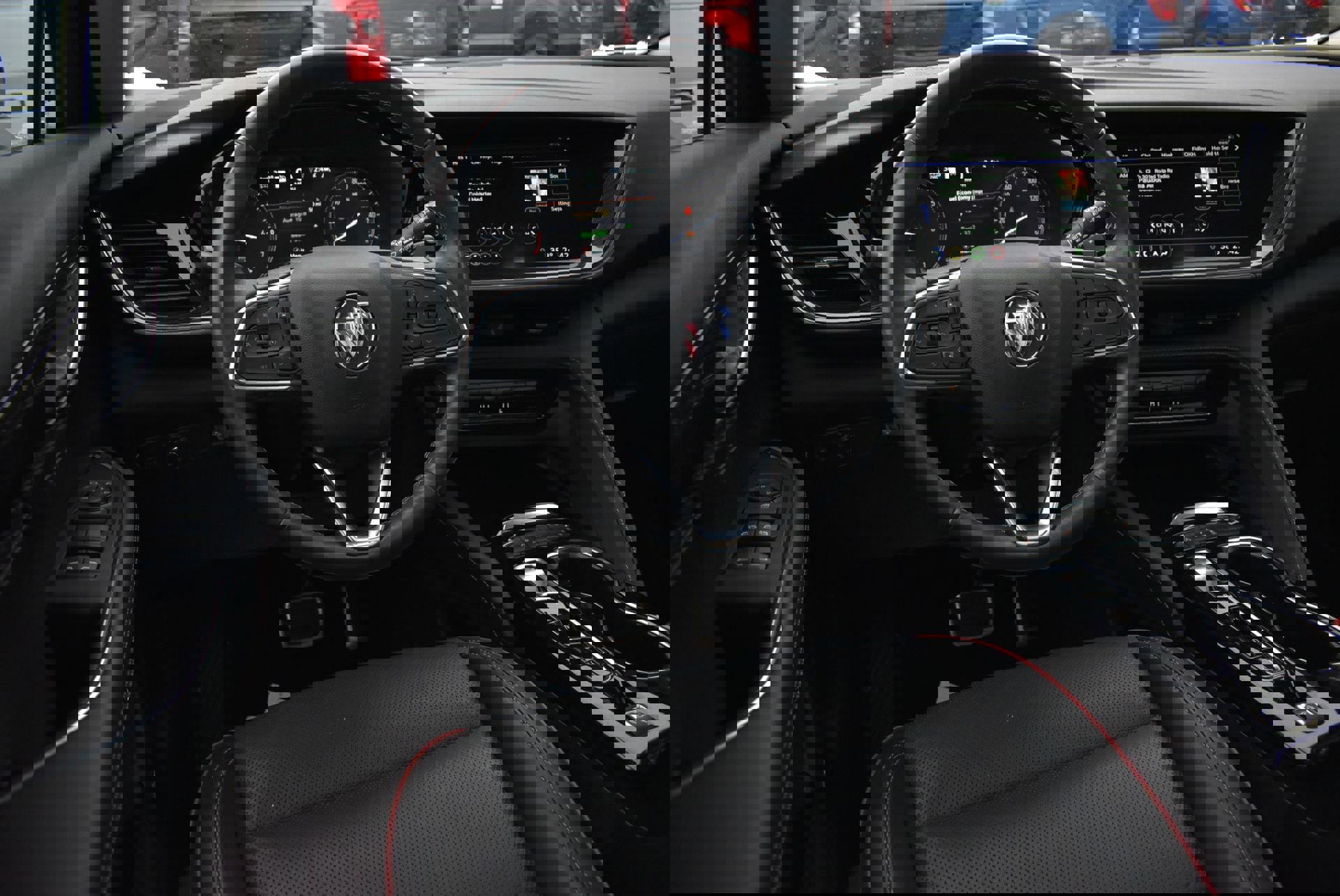 Used 2023 Buick Envision Essence w/ Technology Package I image 18