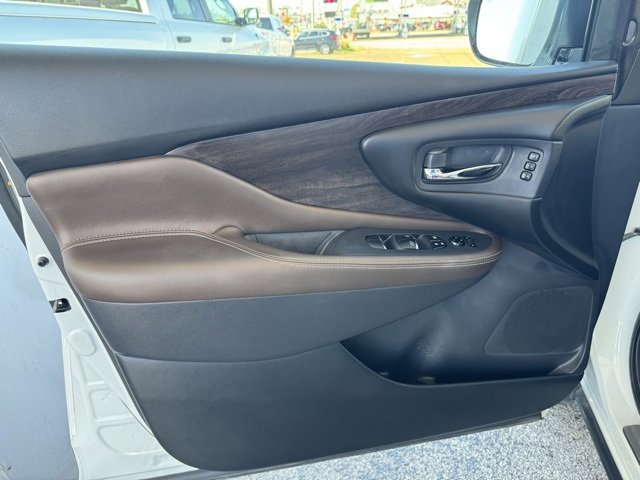 Used 2024 Nissan Murano Platinum w/ Cargo Package image 19