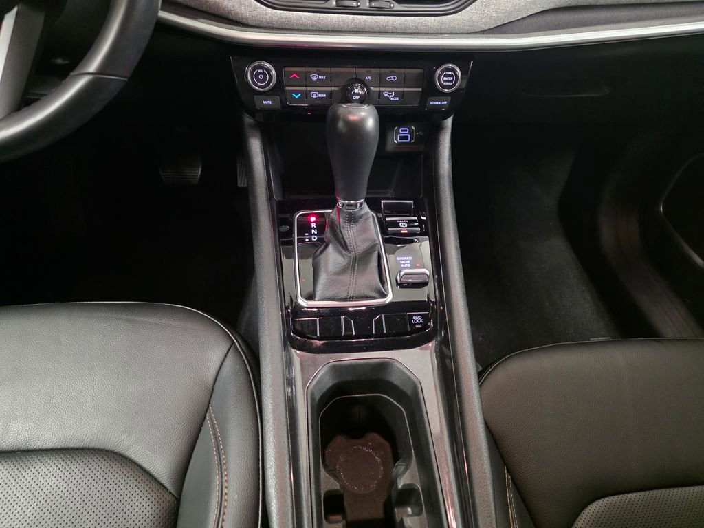 Used 2022 Jeep Compass Latitude image 18