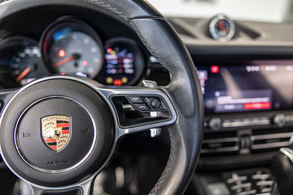Used 2021 Porsche Macan S AWD/4WD image 26