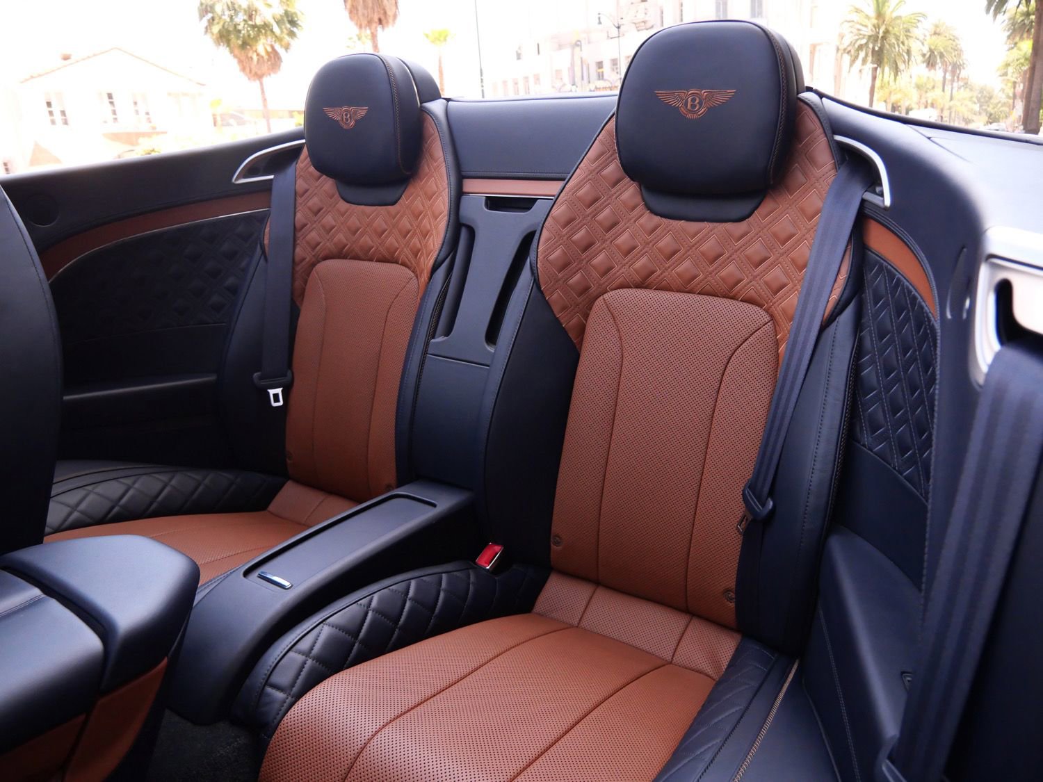 Used 2021 Bentley Continental GT Mulliner AWD/4WD image 21