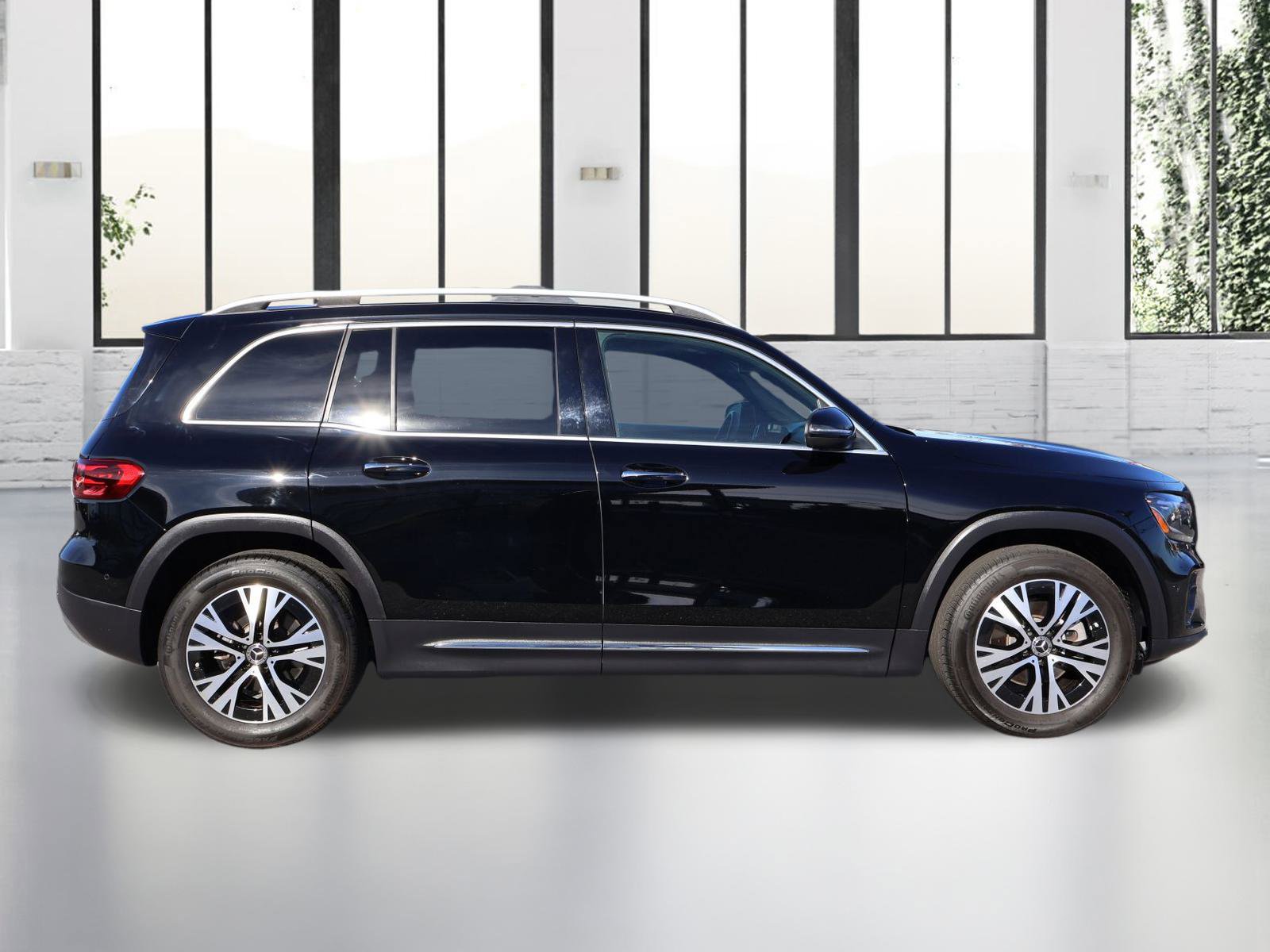 Certified 2024 Mercedes-Benz GLB 250 image 6