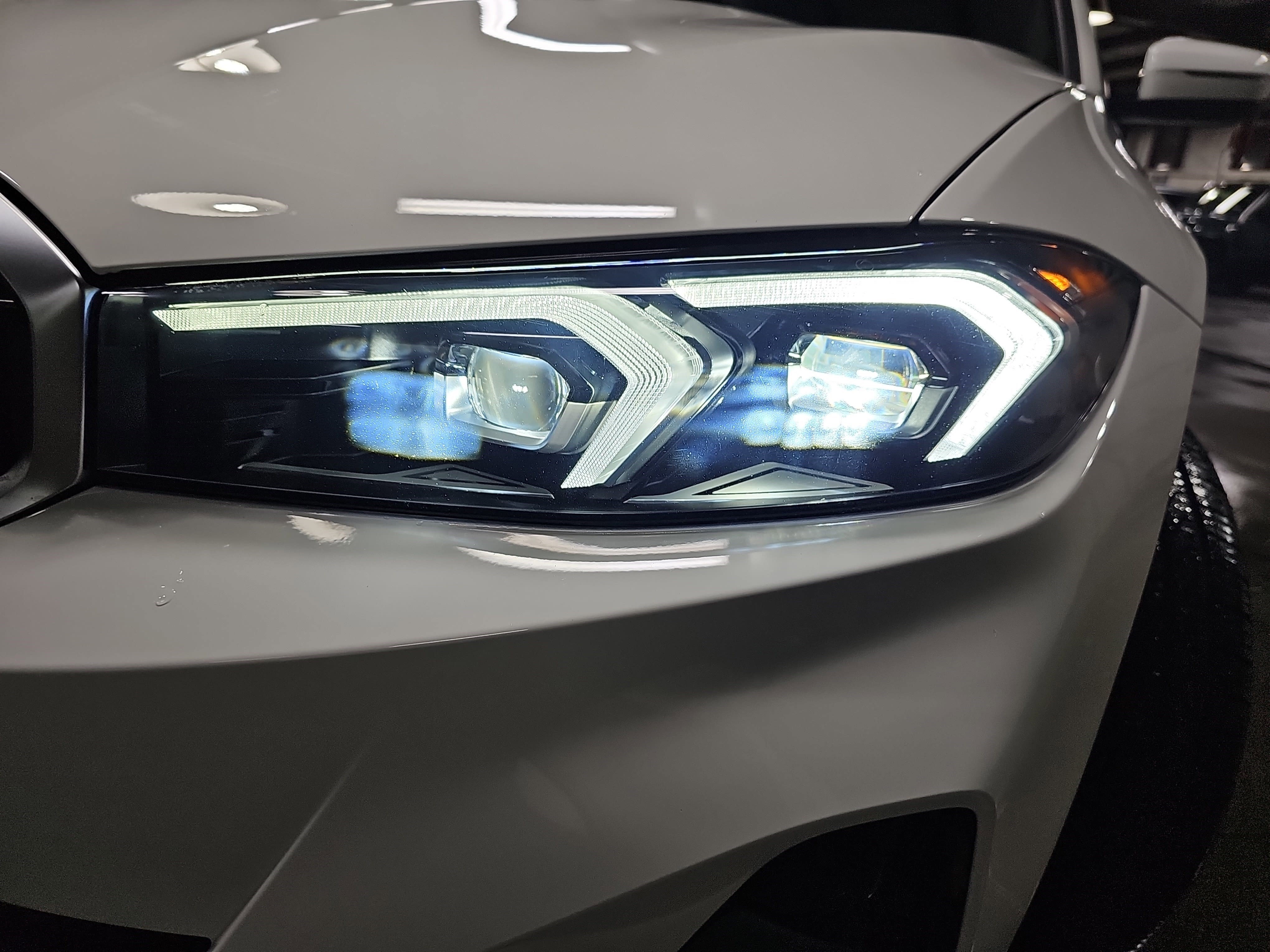 Certified 2025 BMW 330i Sedan w/ Premium Package image 33