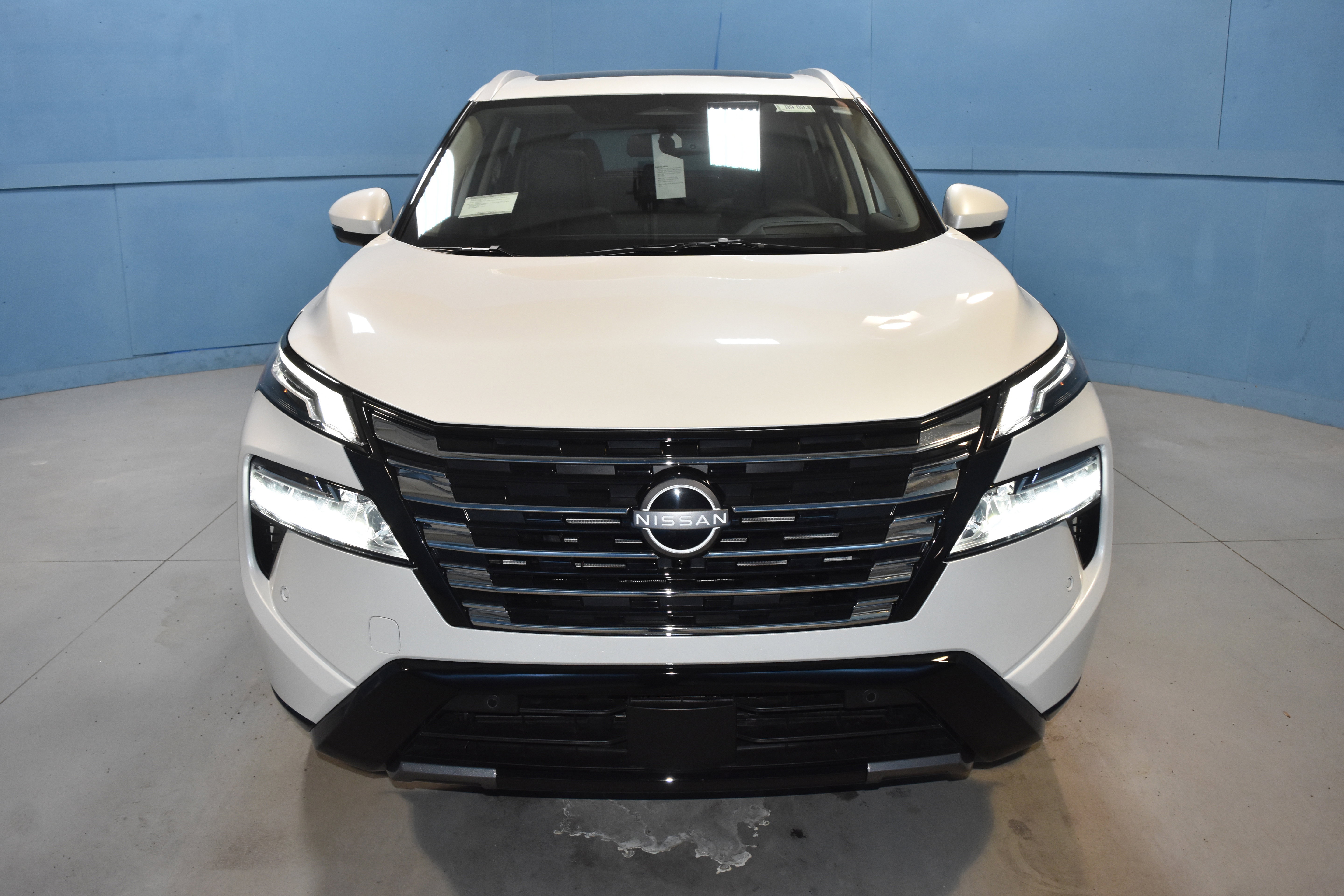 New 2026 Nissan Rogue Platinum w/ Tech Package AWD/4WD image 21