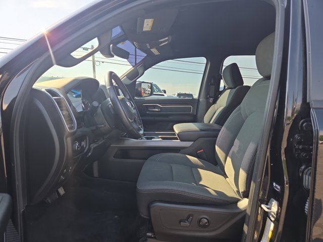 Used 2022 RAM 1500 Big Horn AWD/4WD image 9