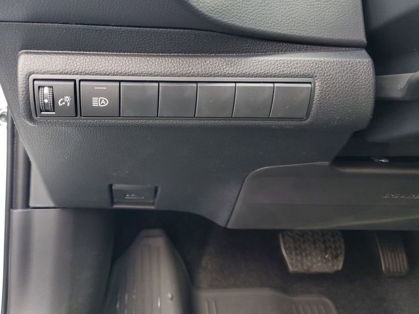 New 2026 Toyota Corolla SE FWD image 28