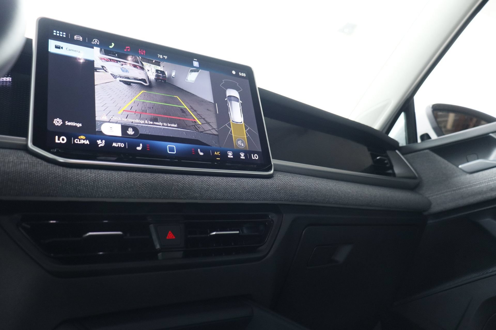 New 2026 Volkswagen Tiguan S AWD/4WD image 9