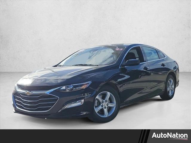 Used 2023 Chevrolet Malibu LT image 1