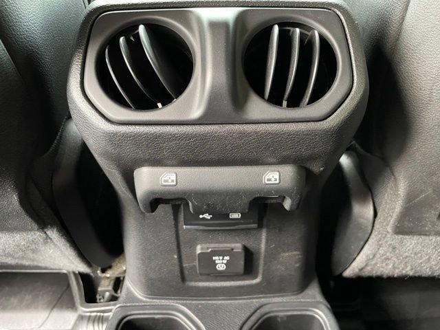 Used 2018 Jeep Wrangler Unlimited Rubicon AWD/4WD image 27