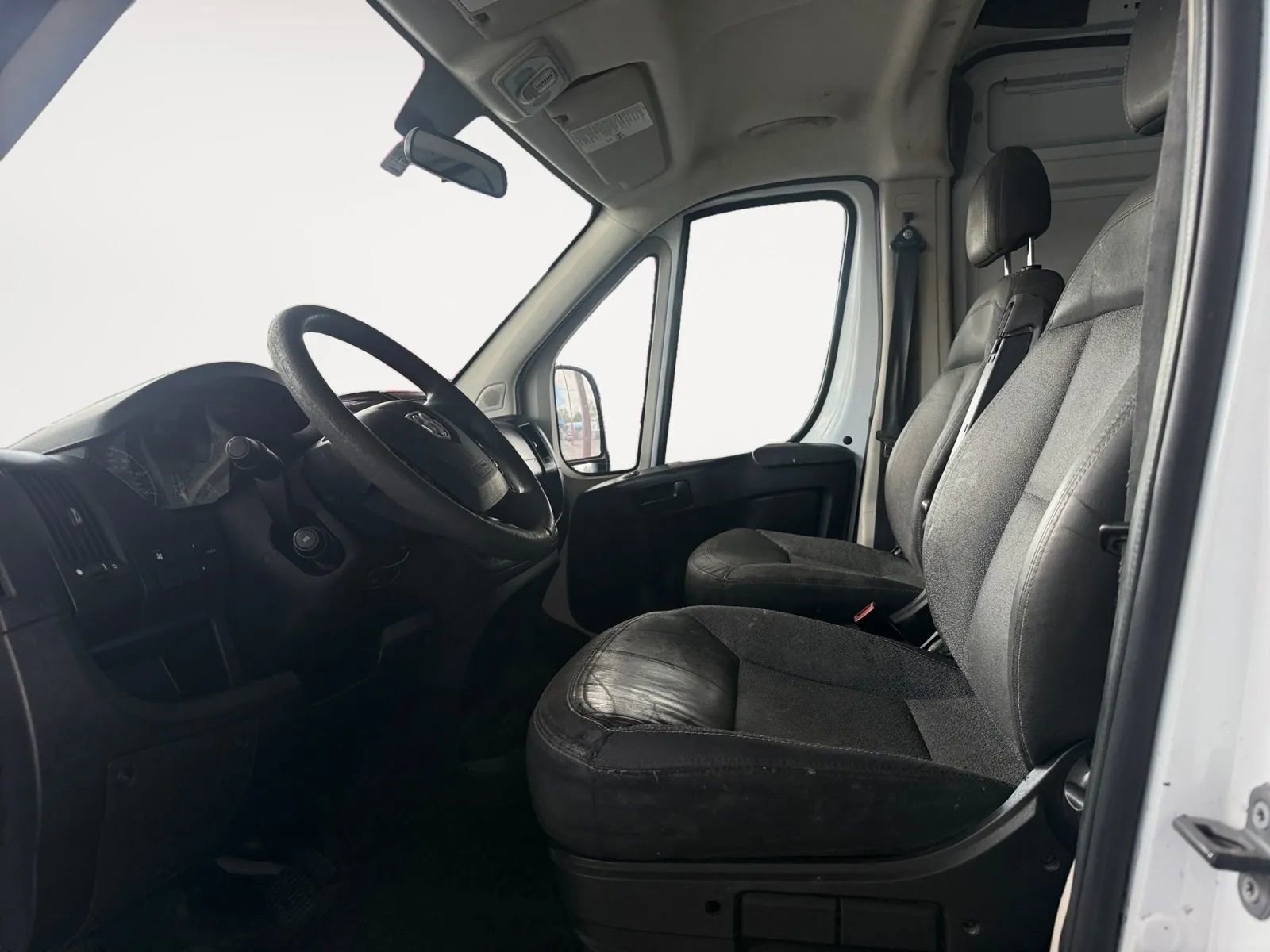 Used 2017 RAM ProMaster 1500 FWD image 9