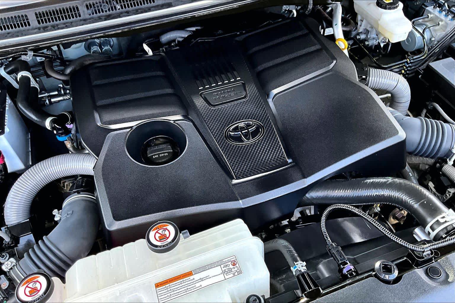 Used 2024 Toyota Tundra SR5 AWD/4WD image 33