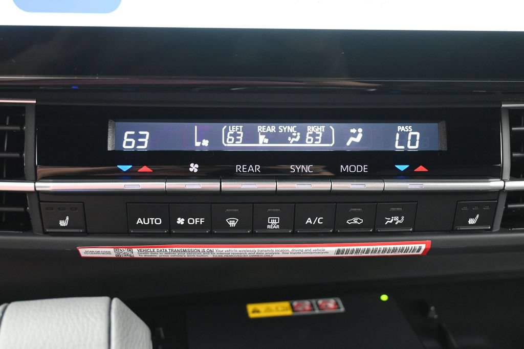 Certified 2026 Toyota Sienna XLE Woodland Edition AWD/4WD image 21