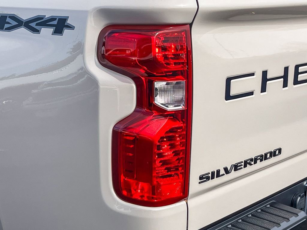 New 2026 Chevrolet Silverado 2500 Custom w/ Custom Value Package image 8