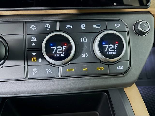 New 2026 Land Rover Defender 110 X-Dynamic SE image 17