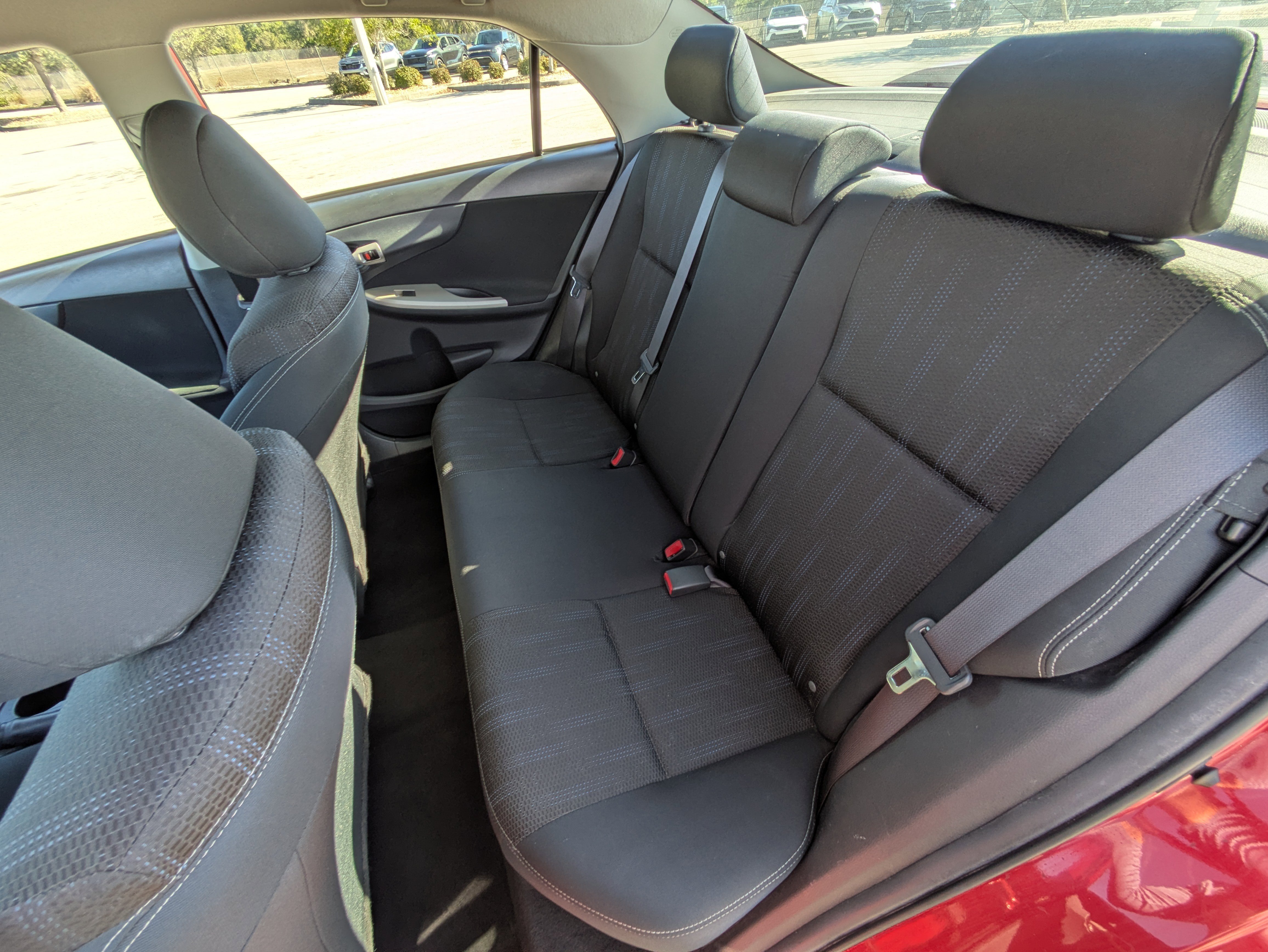 Used 2012 Toyota Corolla L image 14