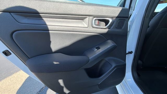 Used 2025 Honda Civic Sport image 14