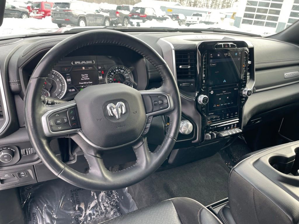 Used 2023 RAM 1500 Laramie AWD/4WD image 12