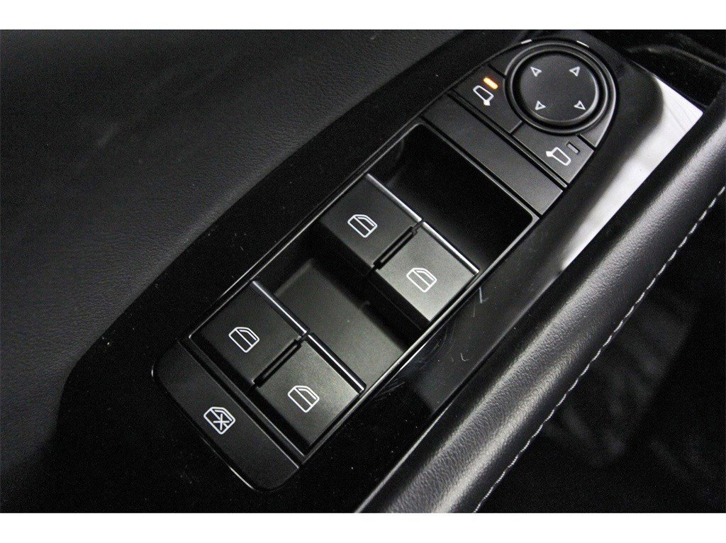 Certified 2025 MAZDA CX-30 AWD 2.5 S w/ Preferred Package image 20