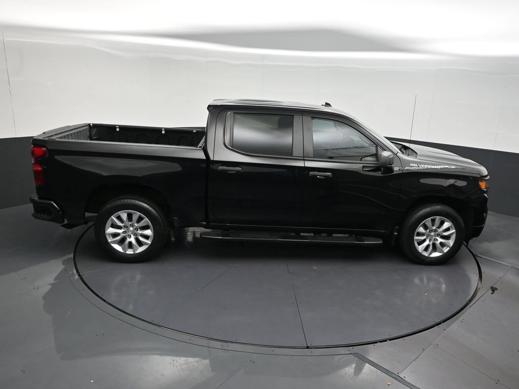 Used 2022 Chevrolet Silverado 1500 Custom RWD image 24