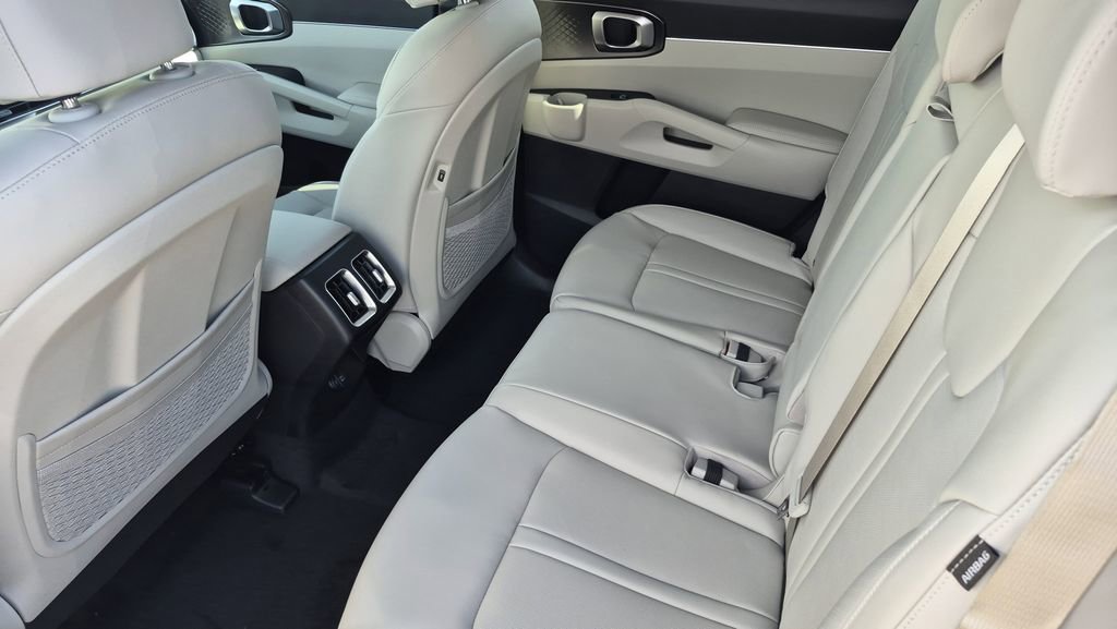 New 2026 Kia Sorento EX image 12