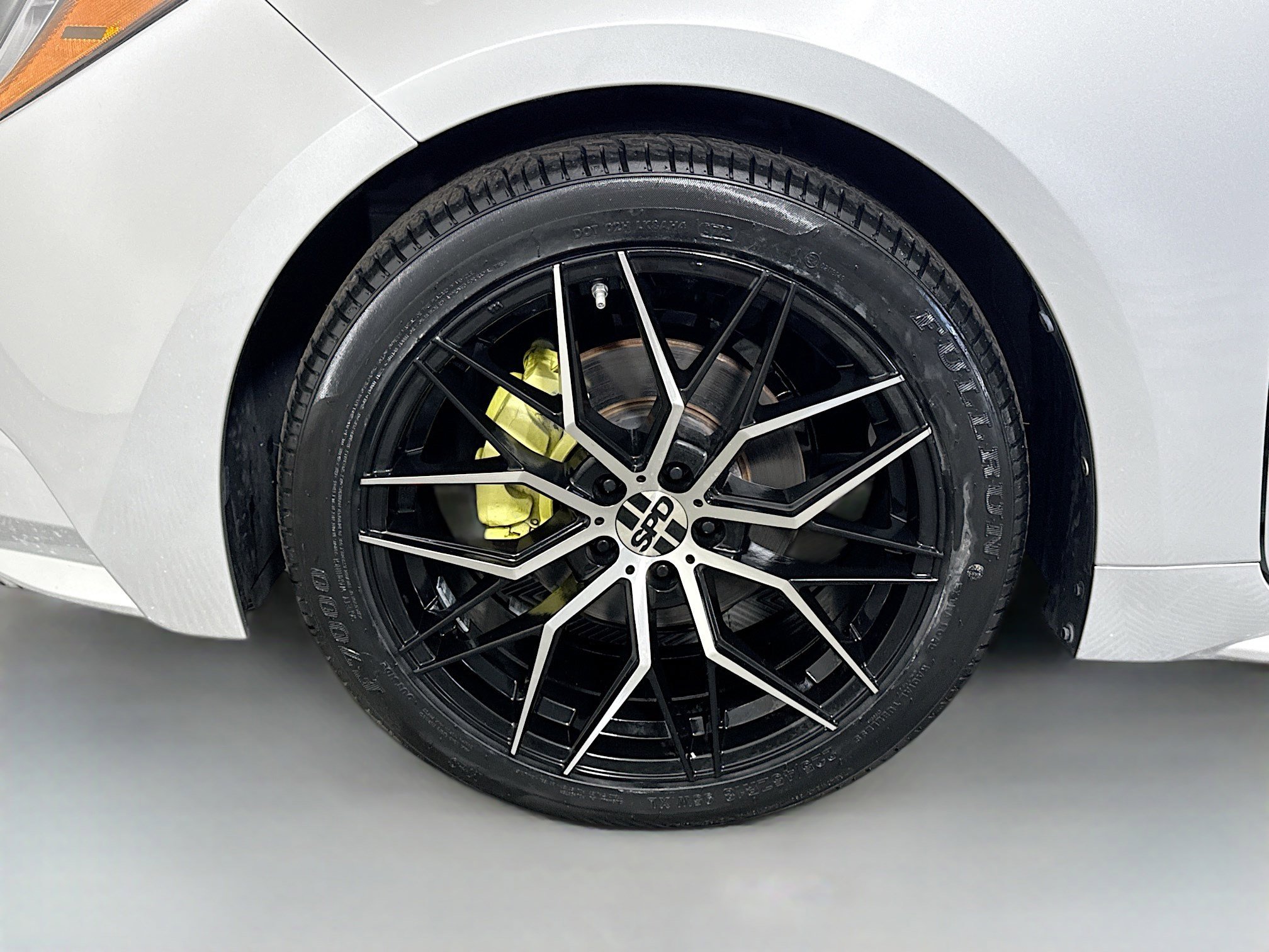 Used 2021 Toyota Corolla LE image 37