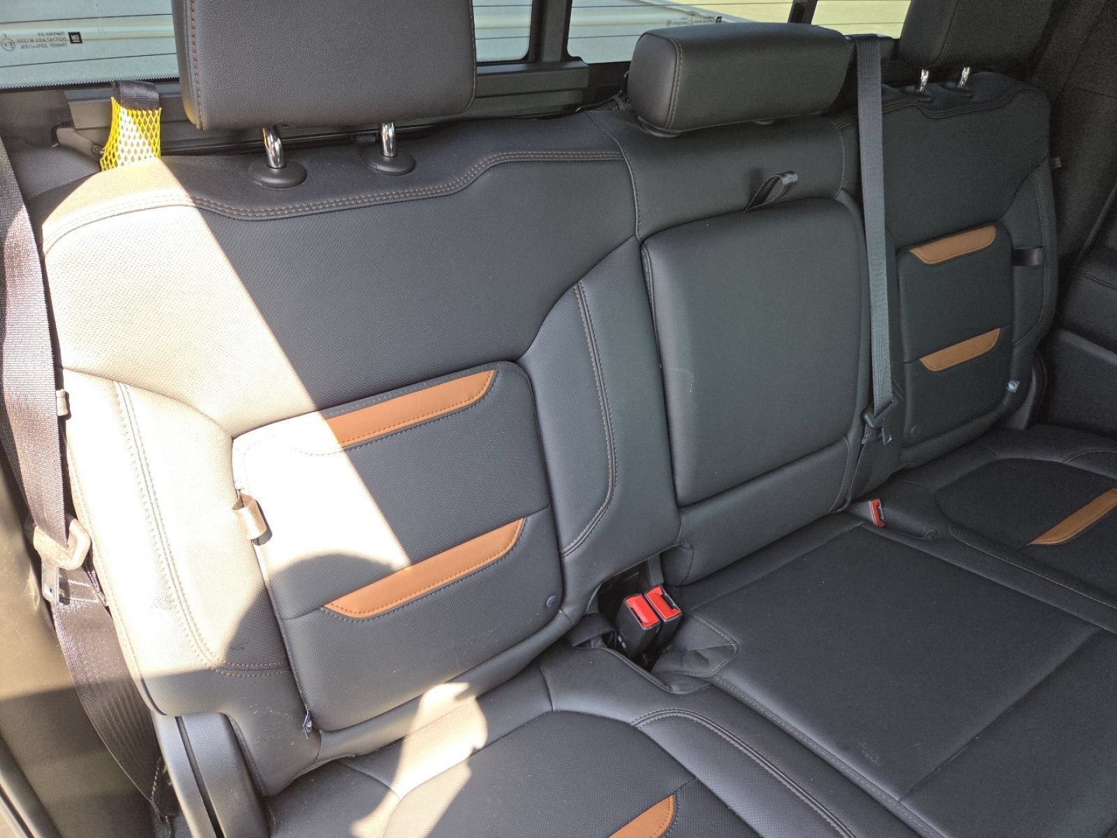 Used 2021 GMC Sierra 1500 AT4 w/ AT4 Premium Package AWD/4WD image 27