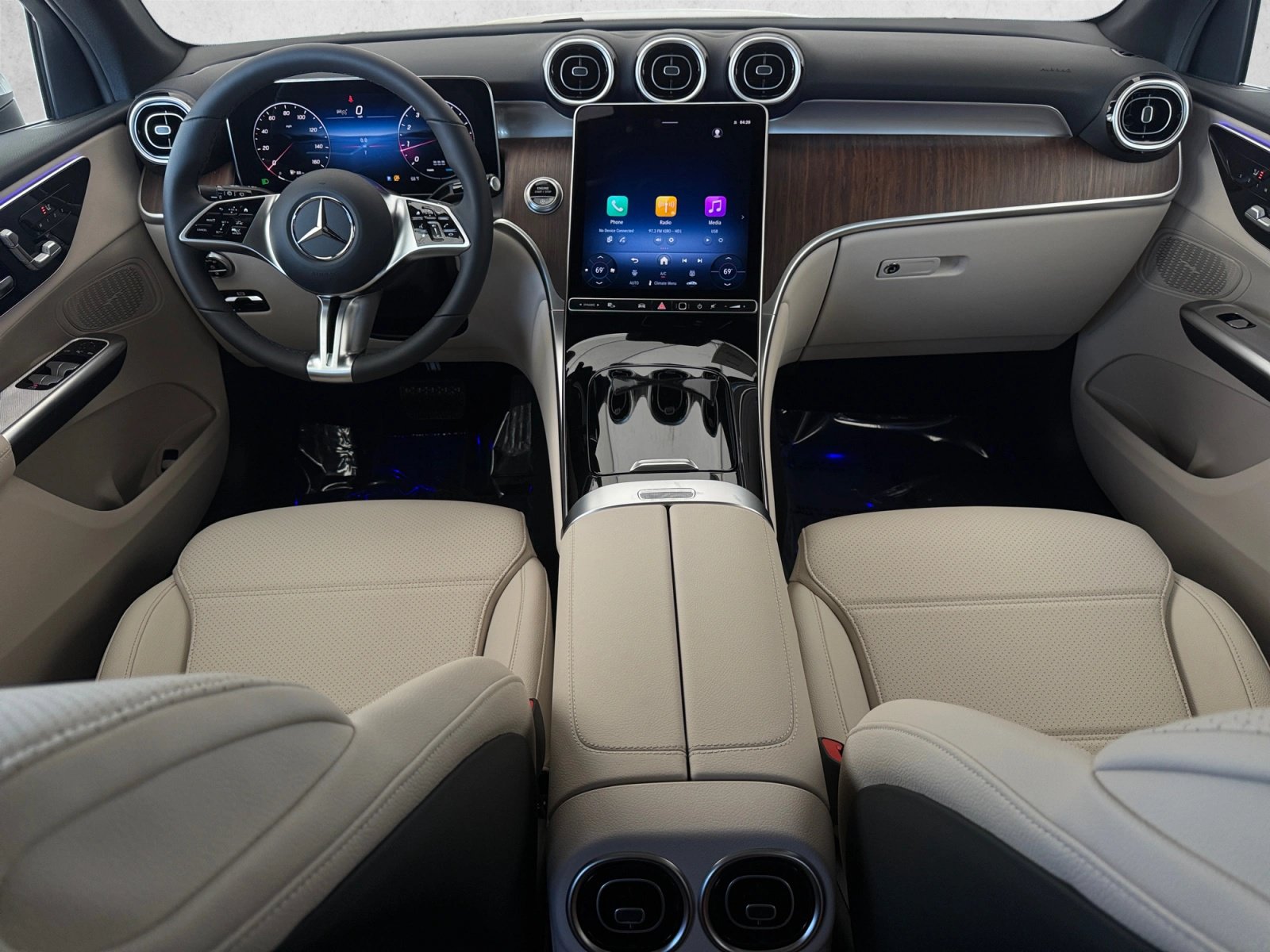 New 2027 Mercedes-Benz GLC 300 4MATIC image 16