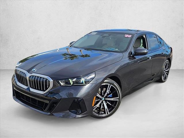 Used 2026 BMW 530i image 1