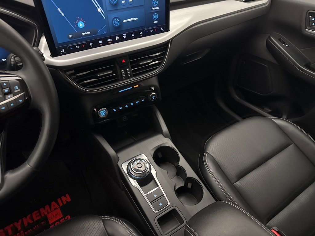 Used 2024 Ford Escape Platinum image 22