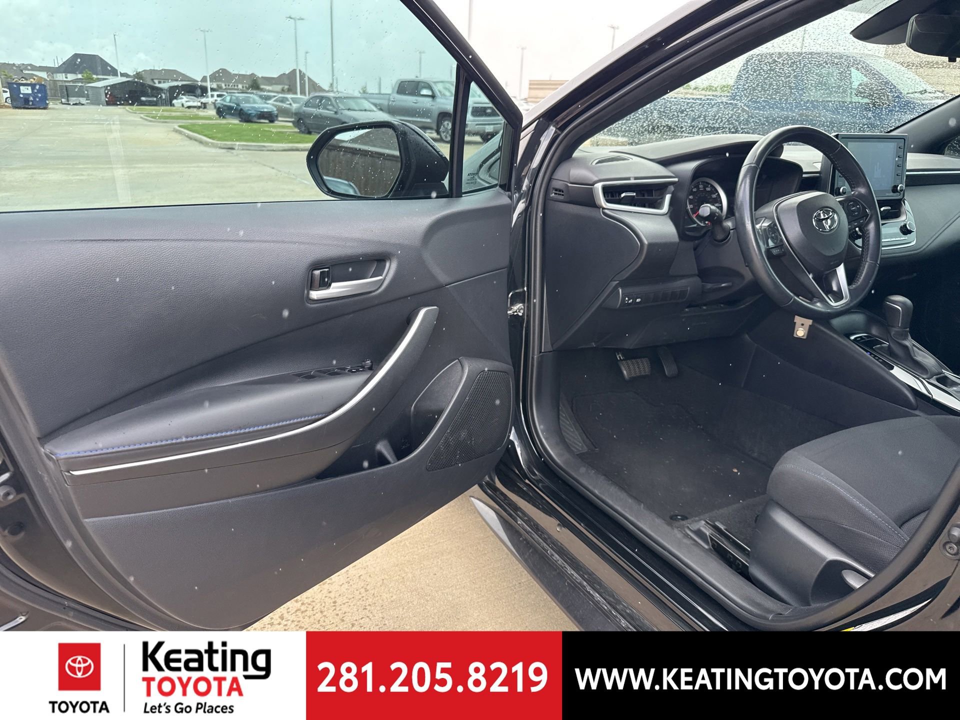 Used 2022 Toyota Corolla SE FWD image 11