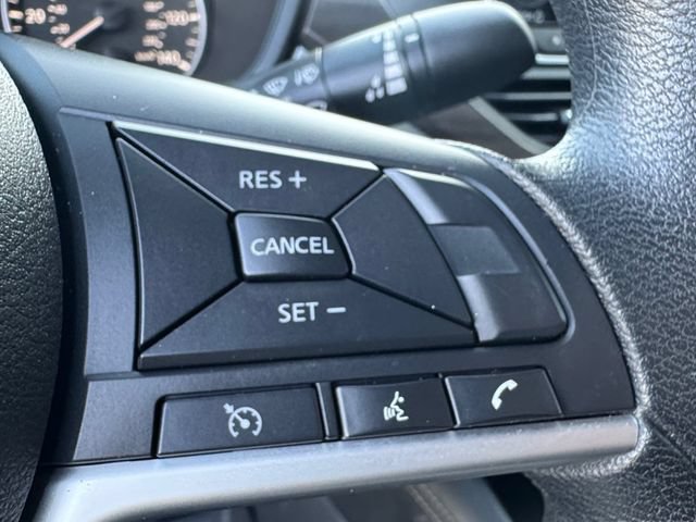 Used 2023 Nissan Altima 2.5 SV FWD image 8