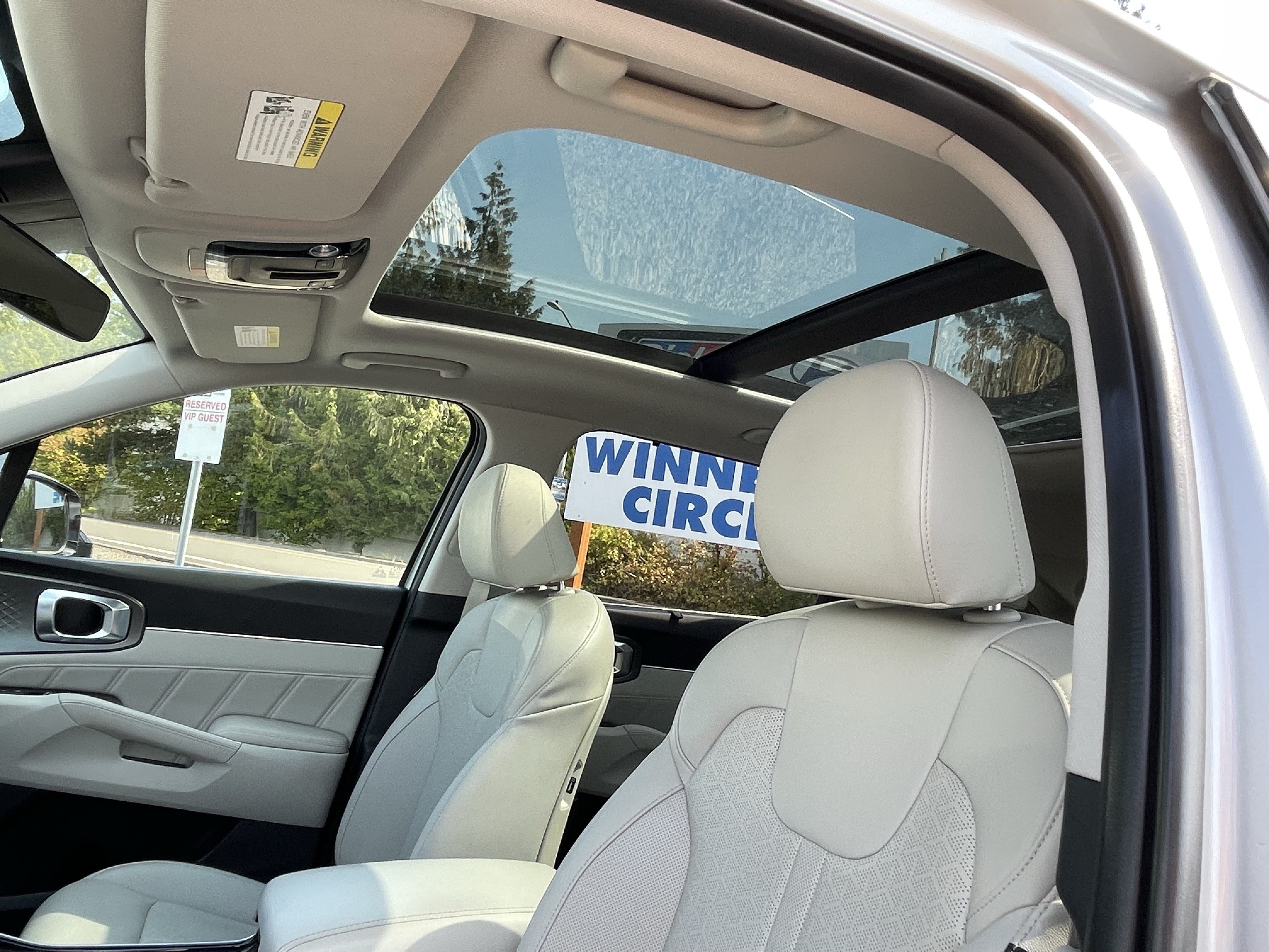Used 2023 Kia Sorento SX Prestige AWD/4WD image 21