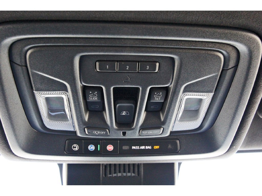 Used 2025 GMC Sierra 2500 Denali Ultimate AWD/4WD image 25