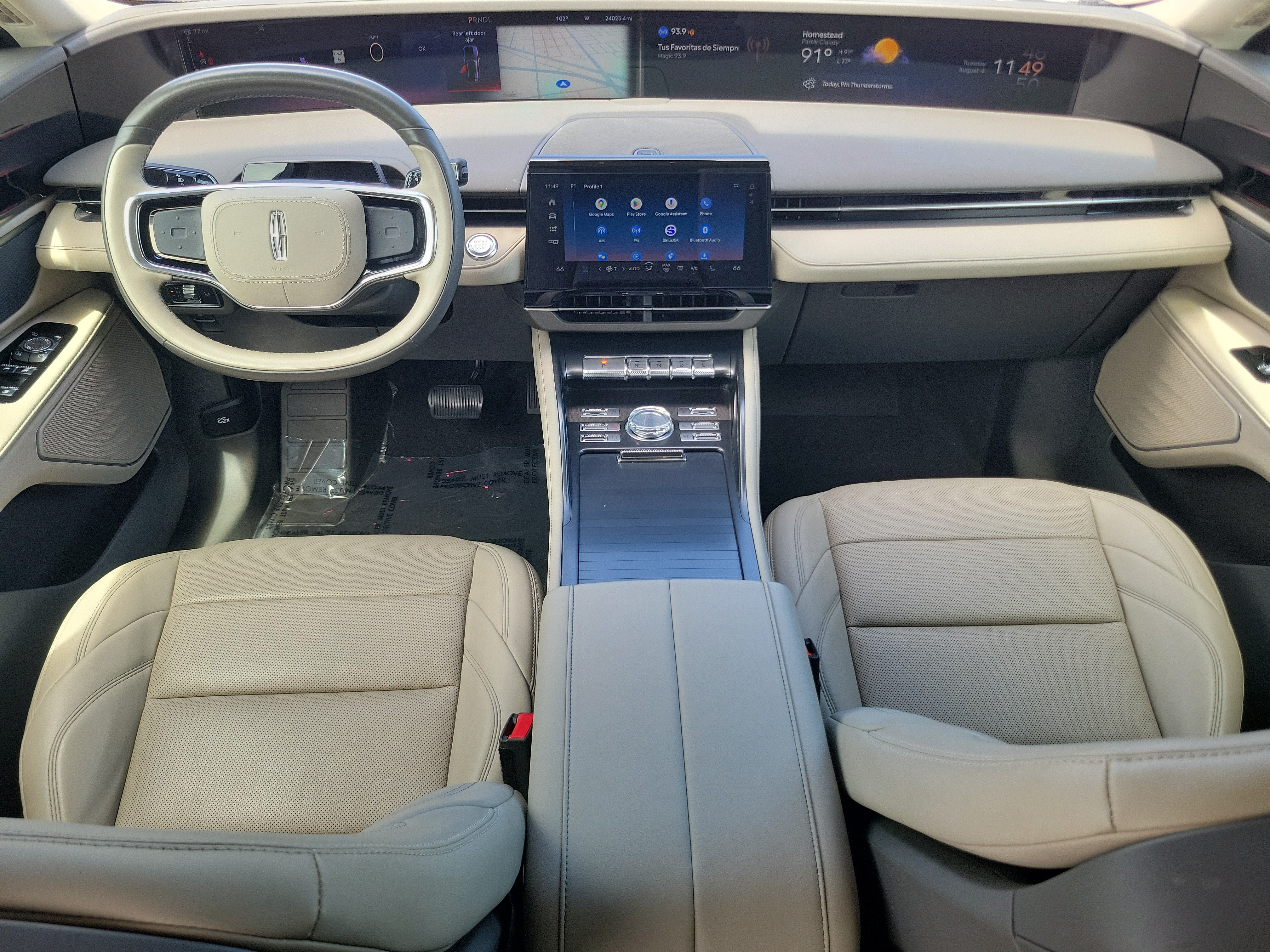 Used 2024 Lincoln Nautilus Premier AWD/4WD image 18