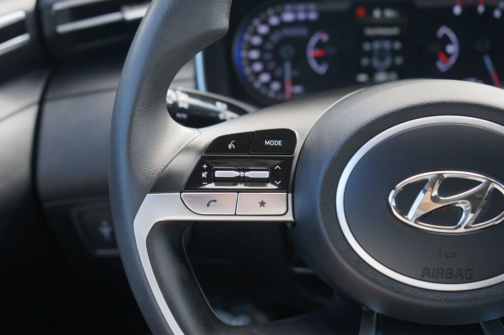Certified 2023 Hyundai Tucson SE AWD/4WD image 25