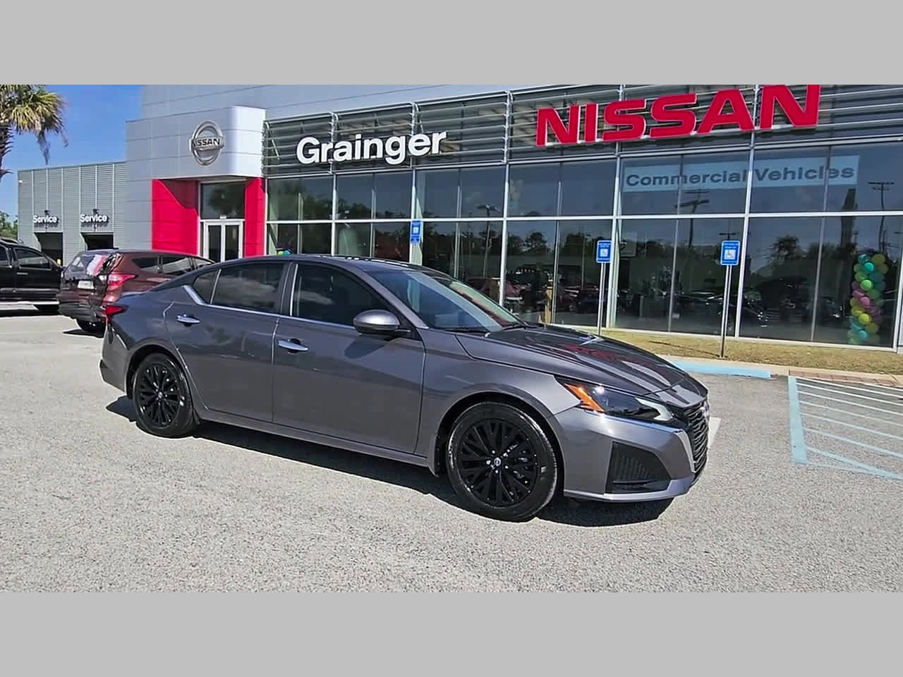 Used 2025 Nissan Altima 2.5 SV w/ SV Special Edition Package FWD image 38