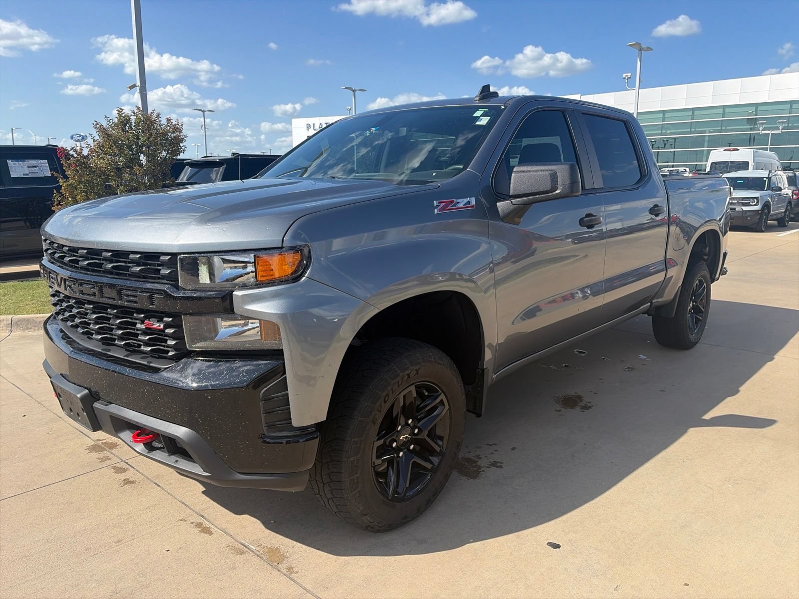 Used 2021 Chevrolet Silverado 1500 Custom Trail Boss AWD/4WD image 3