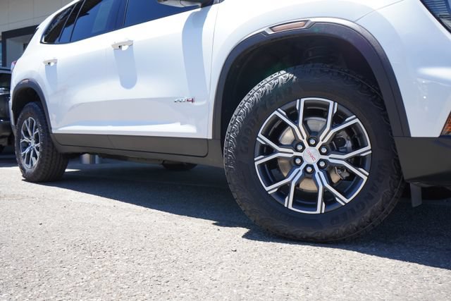 Used 2025 GMC Acadia AT4 AWD/4WD image 10