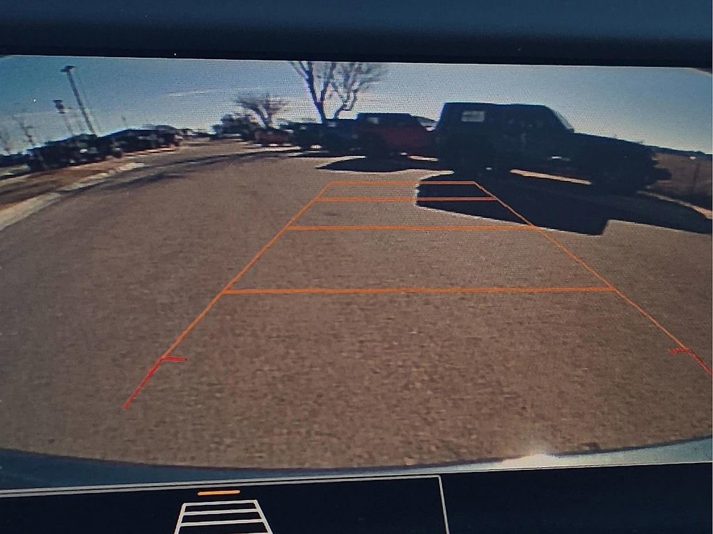 Used 2024 Chevrolet Equinox LT image 13