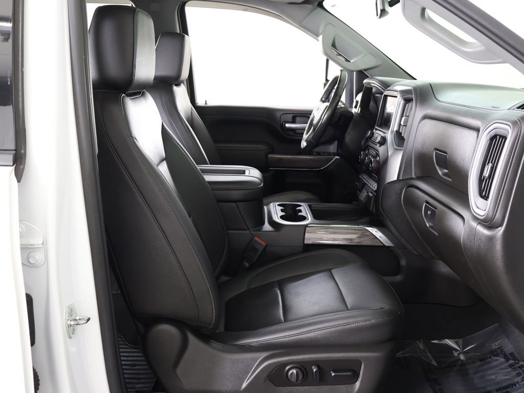 Used 2022 Chevrolet Silverado 3500 LTZ w/ LTZ Plus Package AWD/4WD image 34