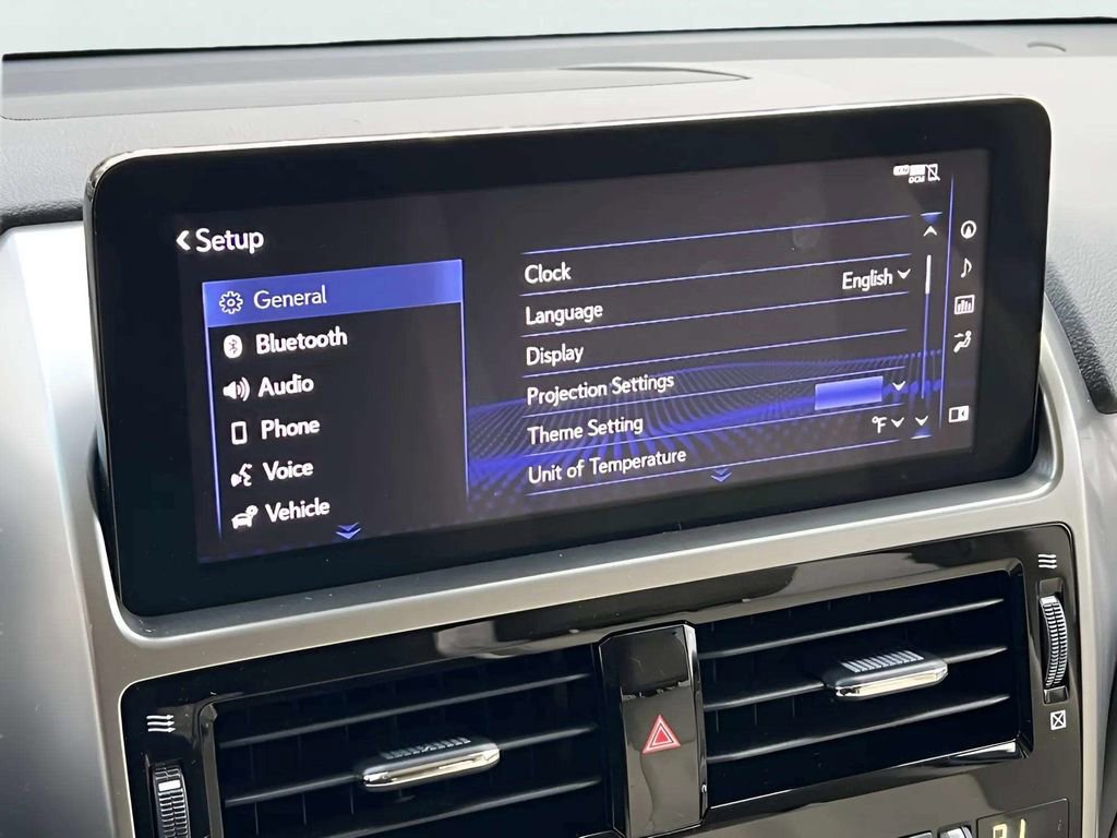 Used 2023 Lexus GX 460 Luxury w/ Accessory Package image 22