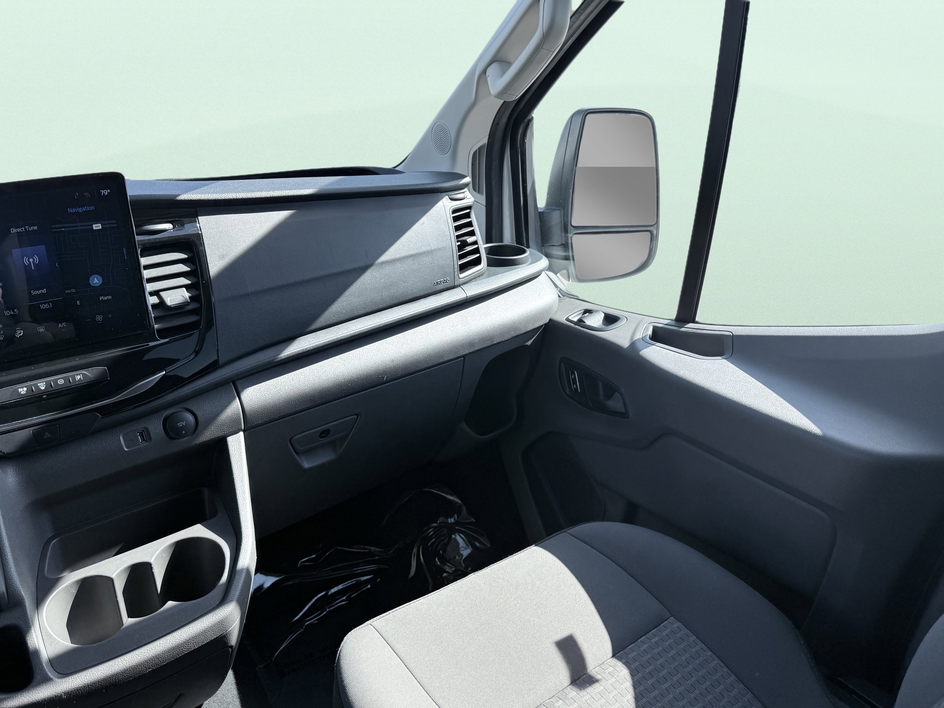 Used 2023 Ford Transit 350 XLT image 36